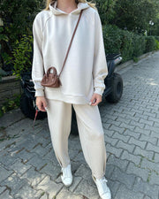 Hooded raglan sleeves and ankle-length trousers two-piece set