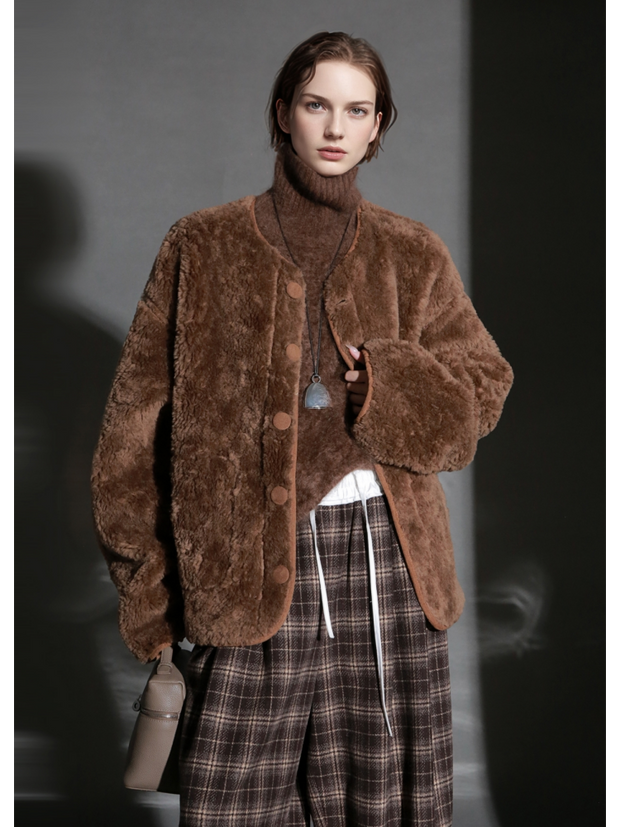 Reversible Suede Wool Coat for Women – Short Plush Jacket, Thick Warm Outerwear, Stylish Fall Winter New Arrival