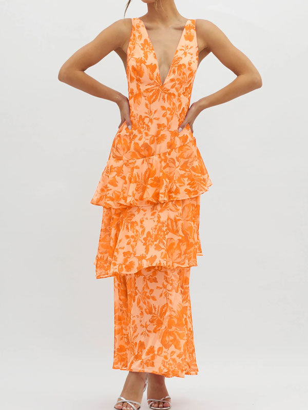 Plunge neck floral tiered maxi dress