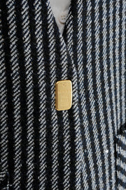 Nordic Striped Wool Blazer for Women – Elegant V-Neck Suit Jacket with Metal Buckle and Structured Shoulders, Fall Office Wear