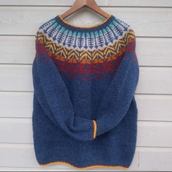 Unisex Vintage Icelandic Leaf Knit Jacquard Warmth Crew Neck Sweater