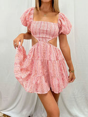 Pink short sleeve pleated dress