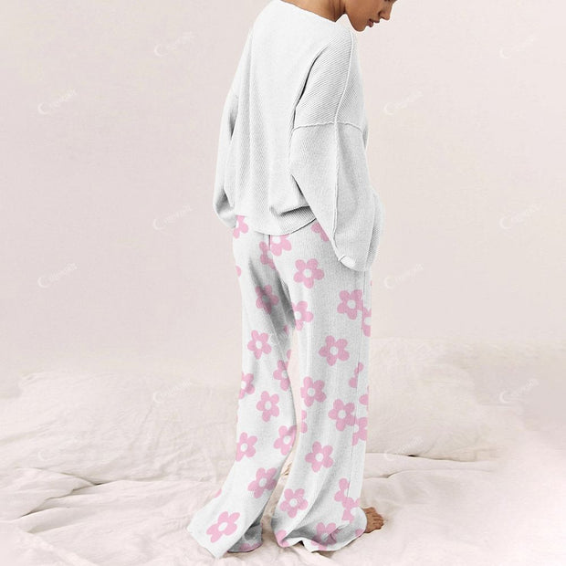Women's Merry Christmas Little Flower Print Long Sleeve Pajama Set