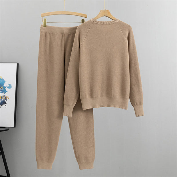 Bead knitted sweater and pants two-piece set