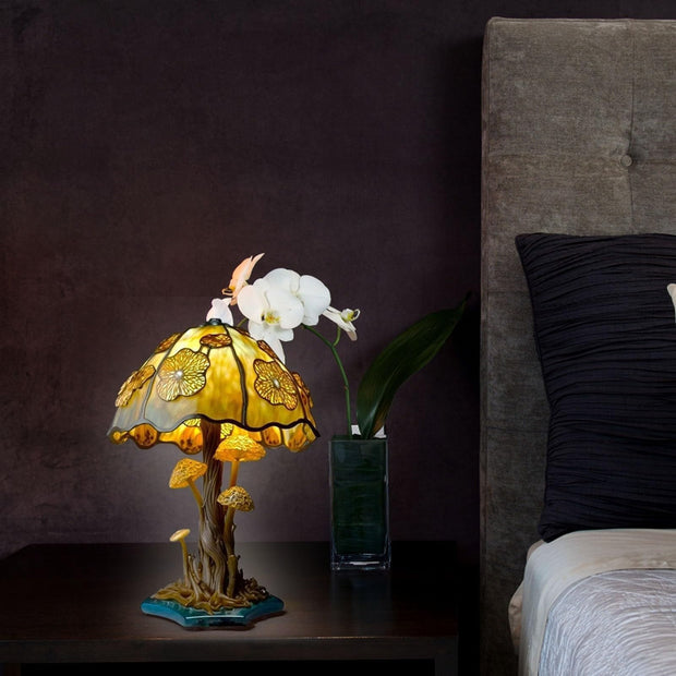 Painting Mushroom Table Lamp