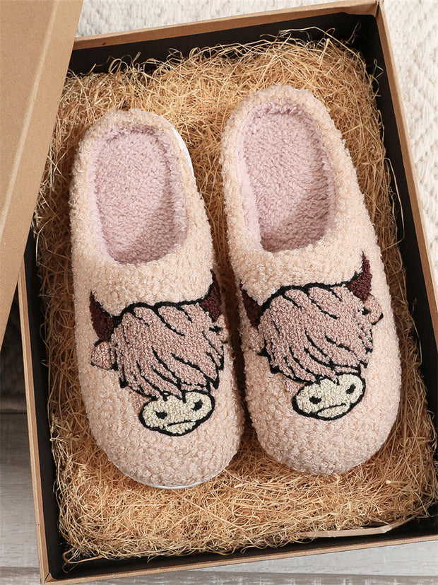 Wearshes Highland Cow Cozy Fleece Slippers