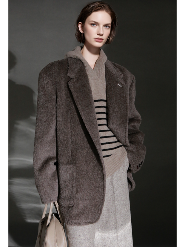 Luxury Suri Baby Alpaca Wool Coat for Women – Tailored Blazer Collar Winter Jacket, Elegant Wool & Fur-Blend Outerwear