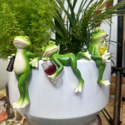 Climbing Frogs Decorations