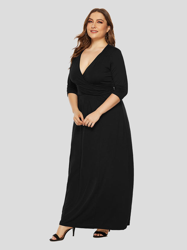 Plus Crisscross Ruched Maxi Dress