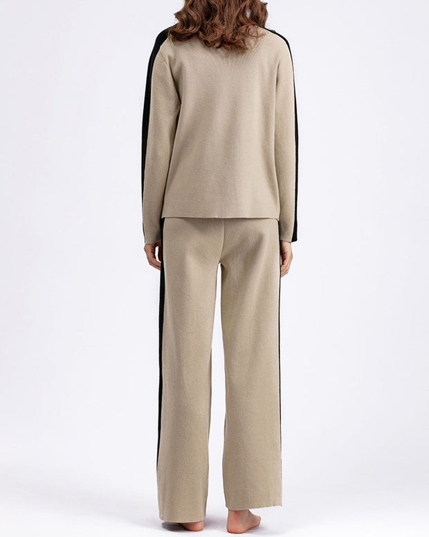 Half-turtleneck sweater and cropped pants two-piece set