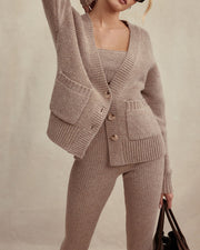 Chic V-neck cardigan + slim-fitting trousers knitted two-piece set