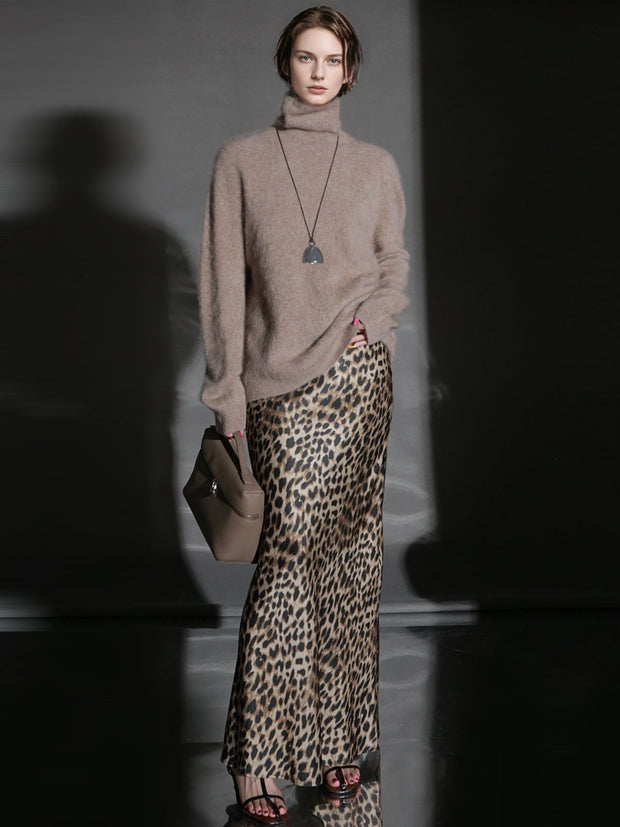 Luxury Cashmere Turtleneck Sweater – Seamless Design, Soft Brushed Knit, Solid Color Warm Pullover for Fall Winter