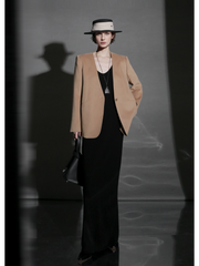 Soft Cashmere Blend Blazer for Women – V-Neck Structured Shoulder Suit Jacket, Elegant Office Wear for Fall