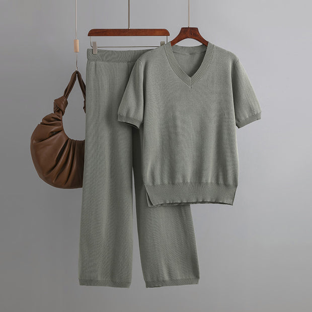 V-neck loose slit sweater straight-leg trousers two-piece set