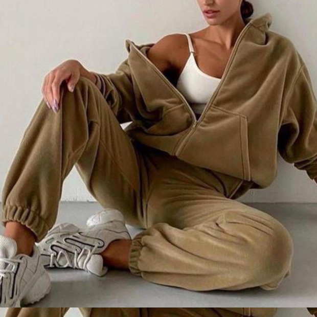 Sports And Leisure Sweater Suit