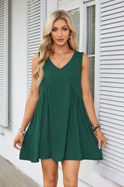 V-neck Sleeveless Pleated Vest Pocket Dresses