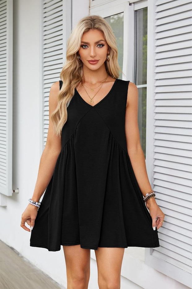 V-neck Sleeveless Pleated Vest Pocket Dresses