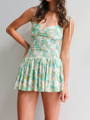 Tie up v neck pleated dress