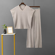 V-neck loose top + pleated wide-leg pants two-piece set