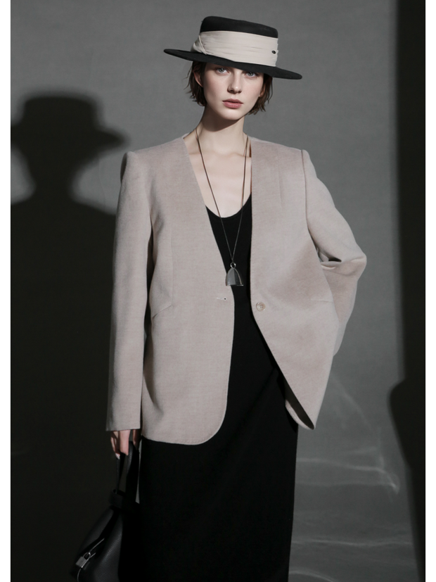 Soft Cashmere Blend Blazer for Women – V-Neck Structured Shoulder Suit Jacket, Elegant Office Wear for Fall