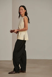 Round Collar Belt And Buttons Split  Sleeveless Shirt