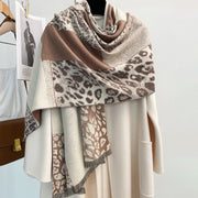 Colorblock Leopard Print Thick Warm Temperament Shawl Scarf