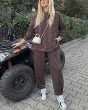 Hooded raglan sleeves and ankle-length trousers two-piece set