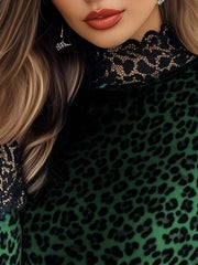 (clearance)Women's Lace Panel Leopard Printed Velvet T-Shirt