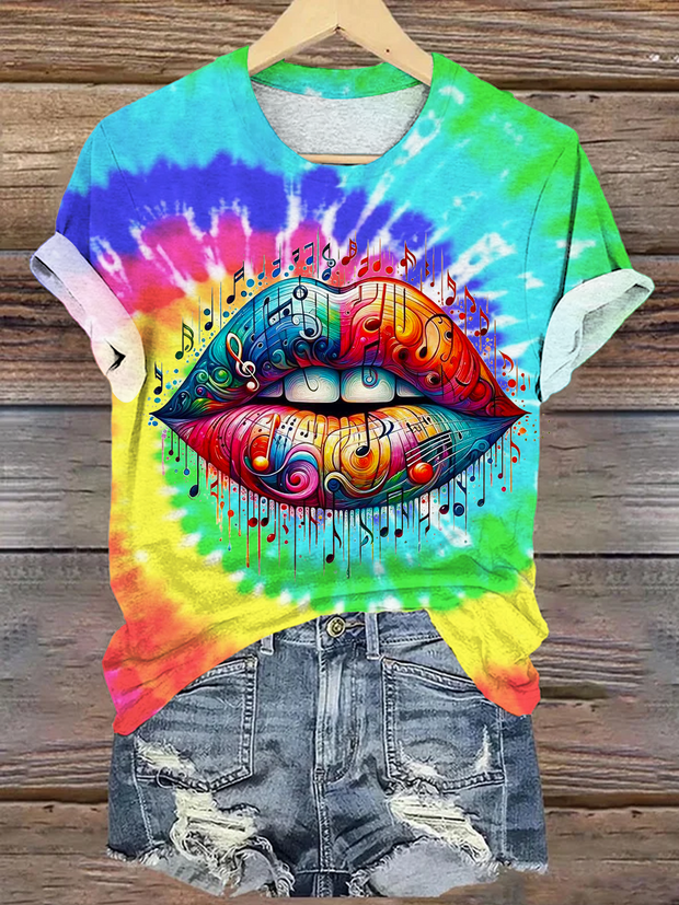 Retro Hippie Girls Art Crew Neck T-shirt