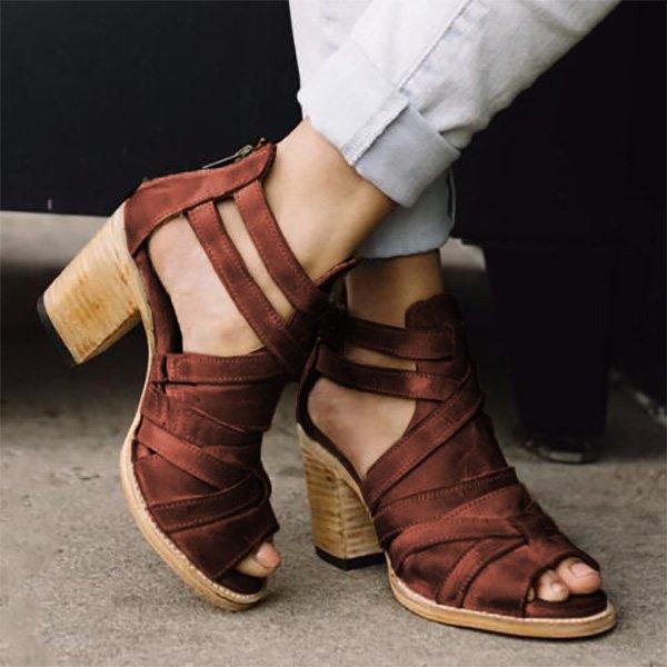 Vintage Buckle Strap Chunky Heel Sandals