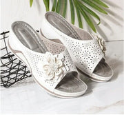 Hollow-out Wedge Leisure Sandals Flower Beach Shoes