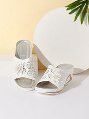 Hollow-out Wedge Leisure Sandals Flower Beach Shoes