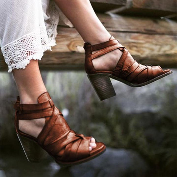 Vintage Buckle Strap Chunky Heel Sandals